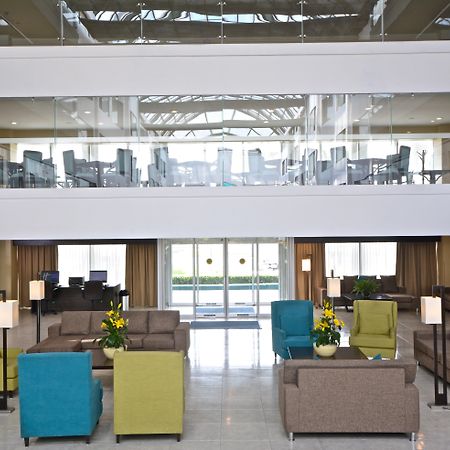 Holiday Inn Express Toluca By Ihg Esterno foto