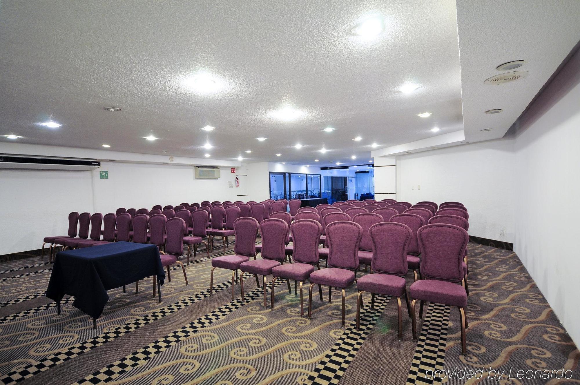 Holiday Inn Express Toluca By Ihg Esterno foto