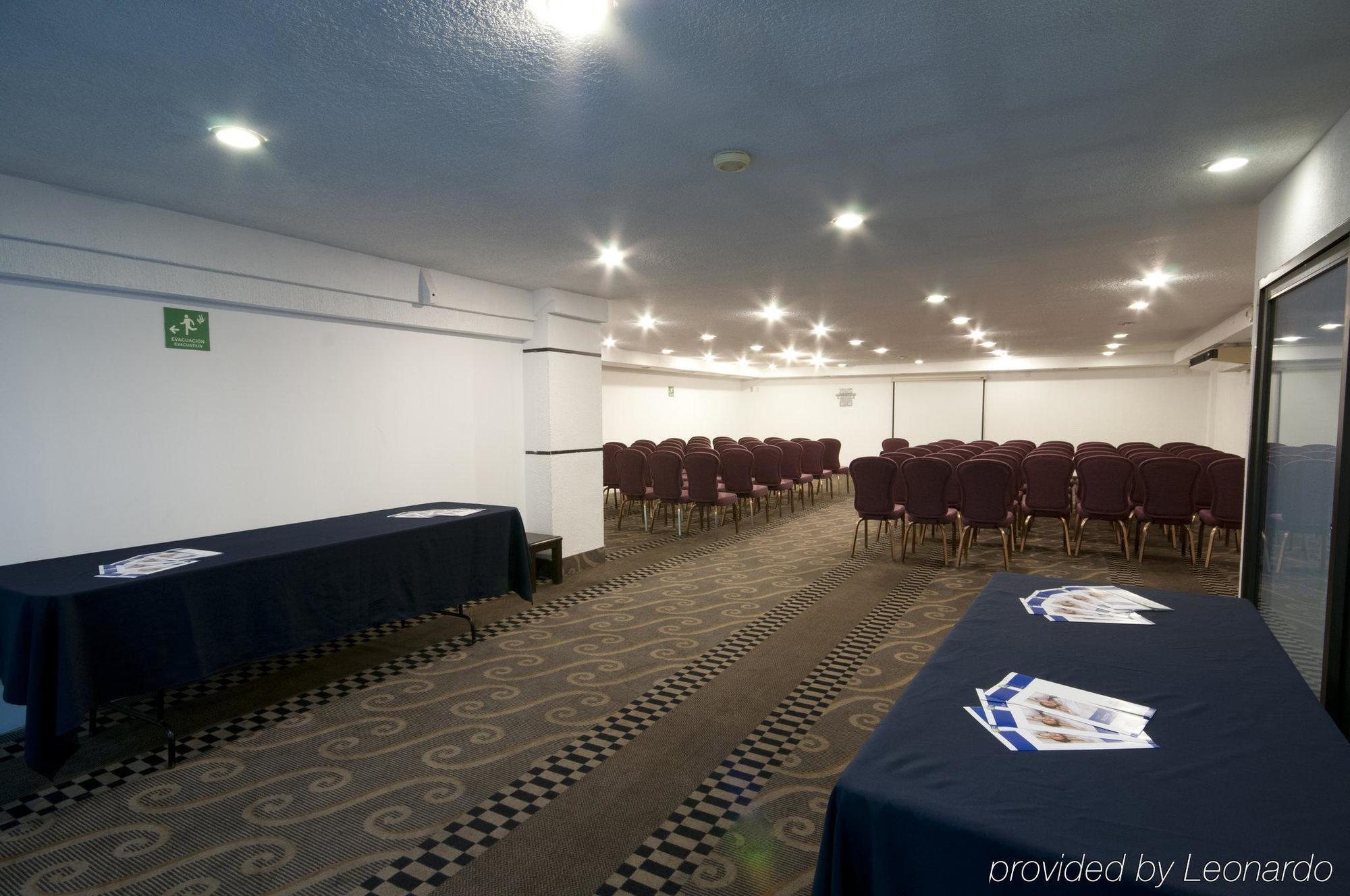 Holiday Inn Express Toluca By Ihg Esterno foto