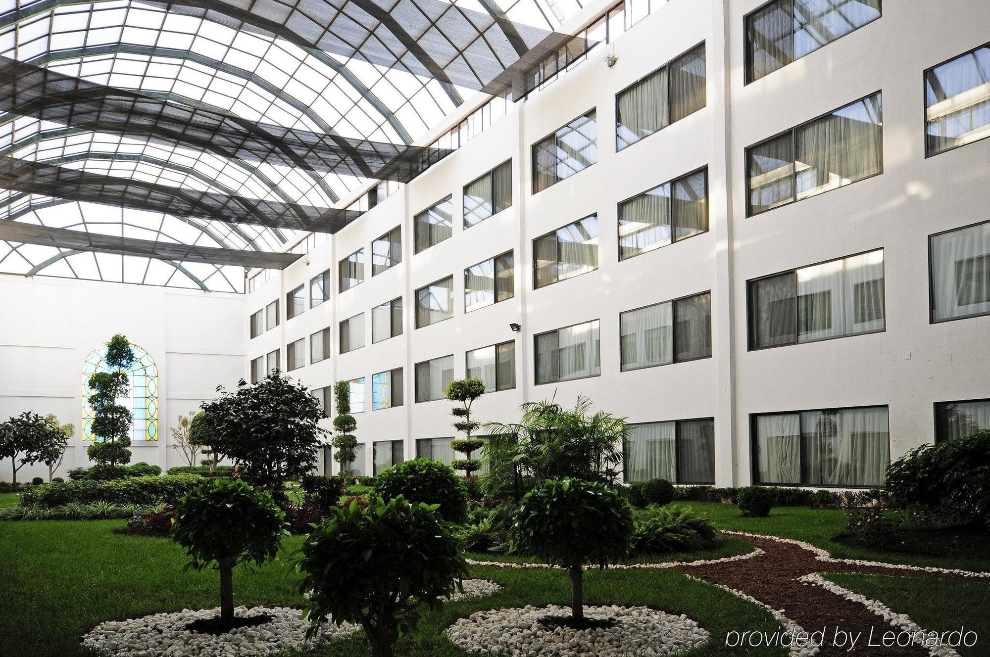Holiday Inn Express Toluca By Ihg Esterno foto