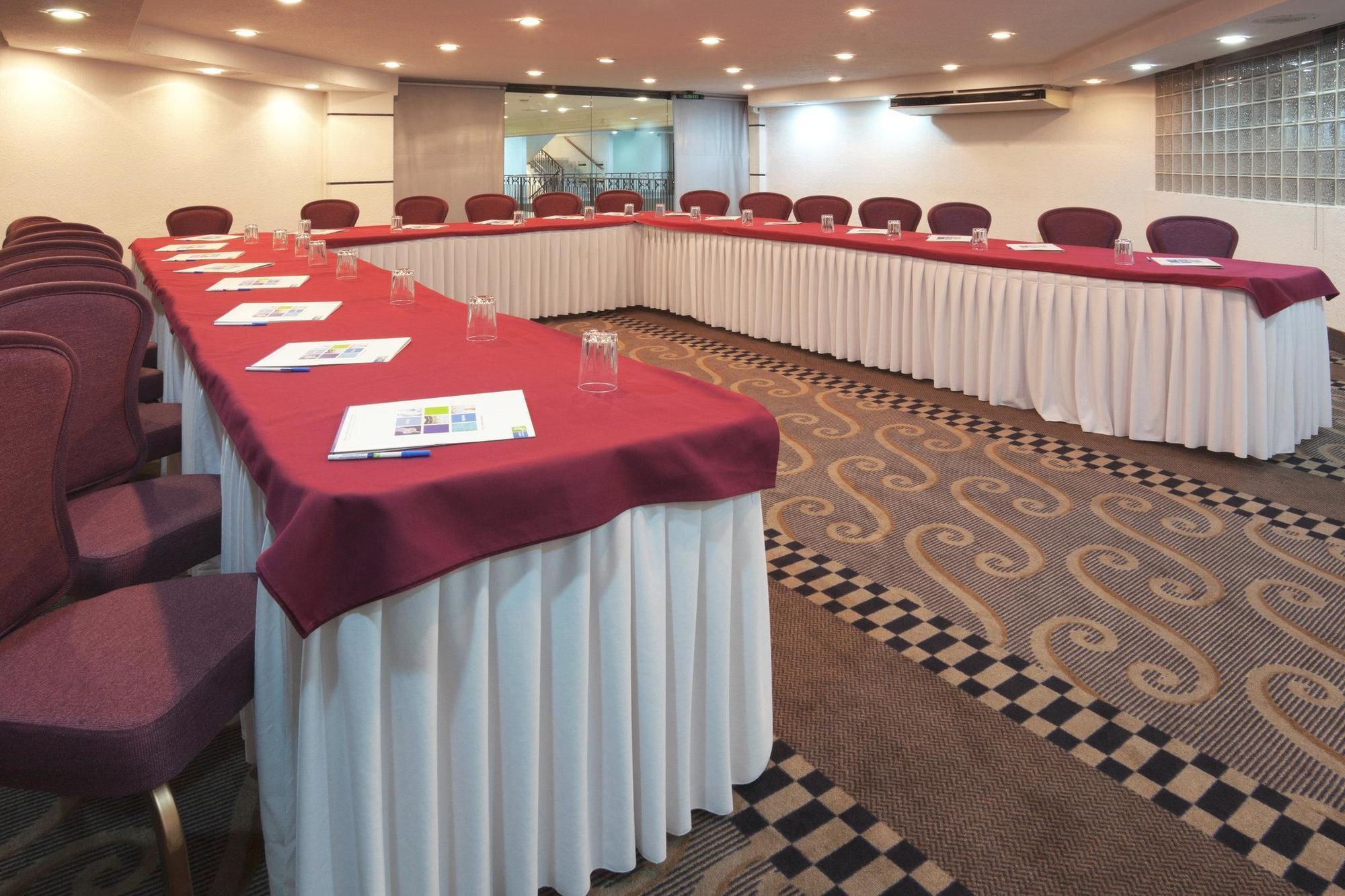 Holiday Inn Express Toluca By Ihg Esterno foto