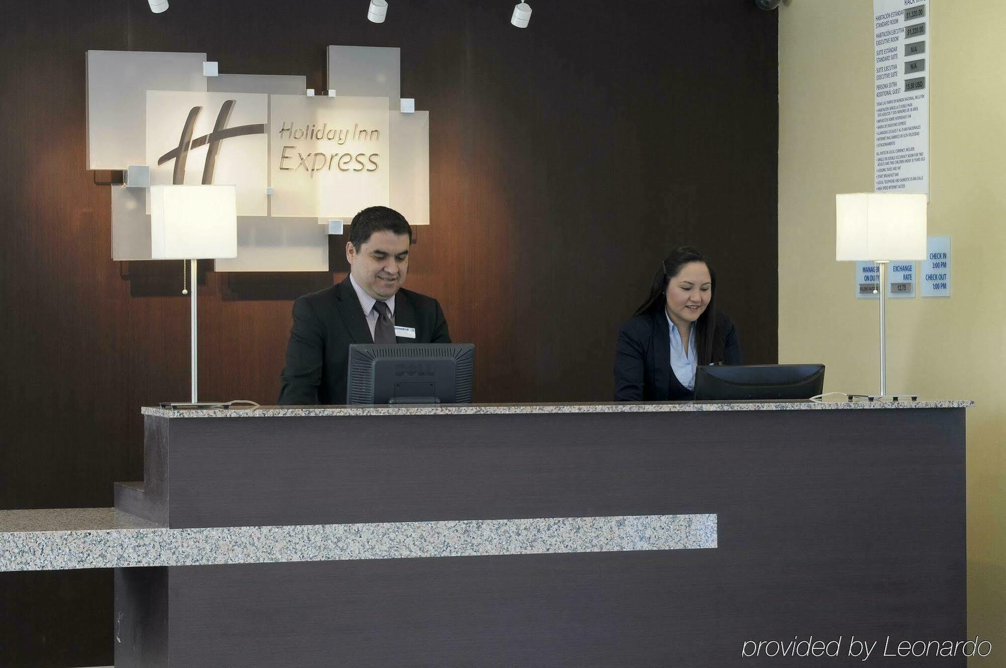 Holiday Inn Express Toluca By Ihg Esterno foto