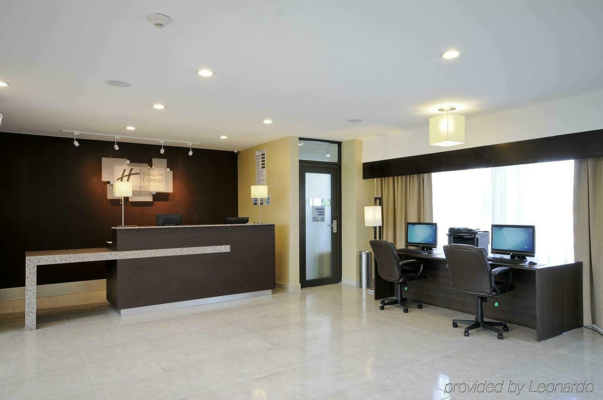 Holiday Inn Express Toluca By Ihg Esterno foto